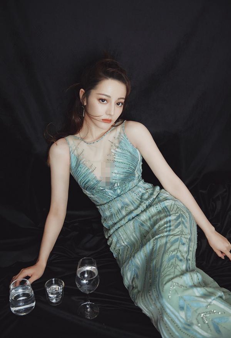 周深